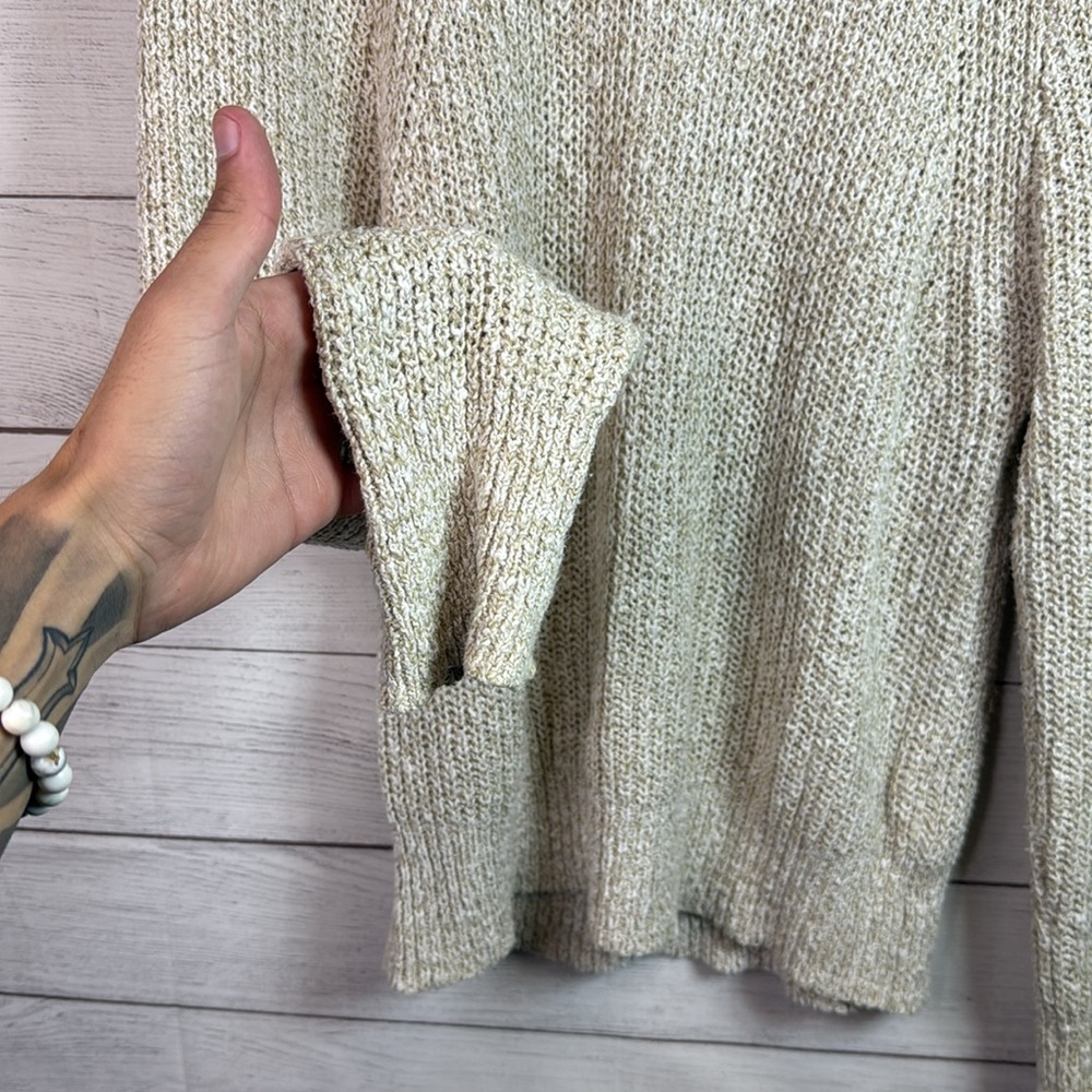 Women’s Free People Sweater - Picture 3 of 6